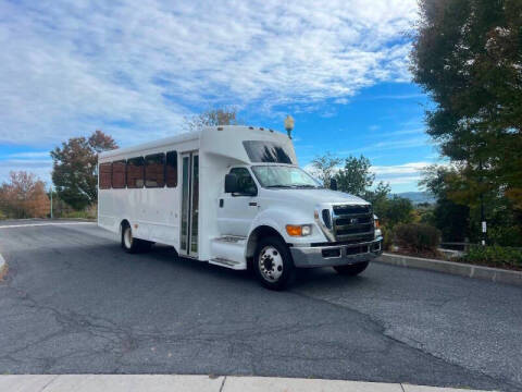 2011 Ford F-650