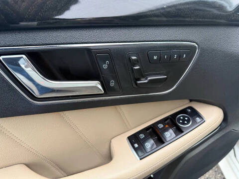 2011 Mercedes-Benz E-Class