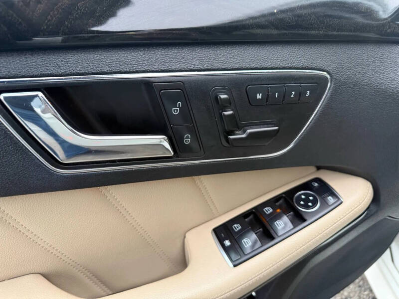 2011 Mercedes-Benz E-Class