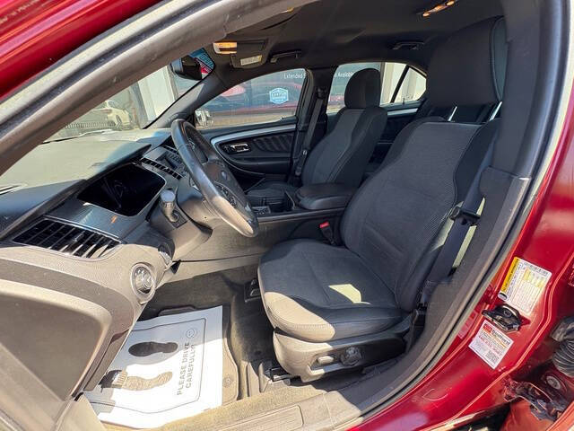 2017 Ford Taurus SEL