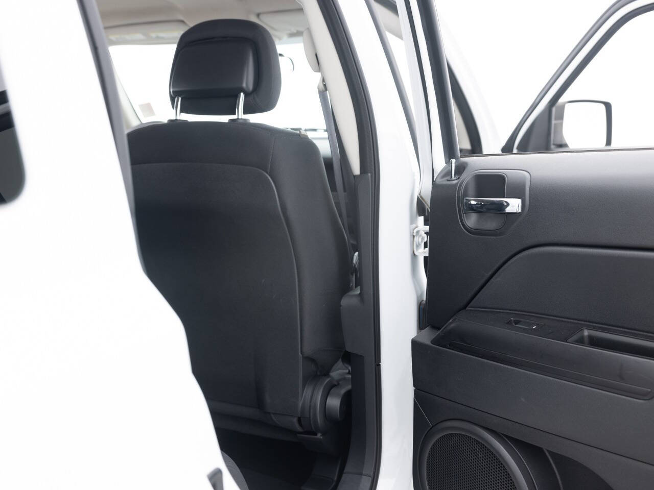 Used Car 2015 Jeep Patriot  Altitude Edition 4dr Suv For Sale Under $10,000 In Coal City, Illinois