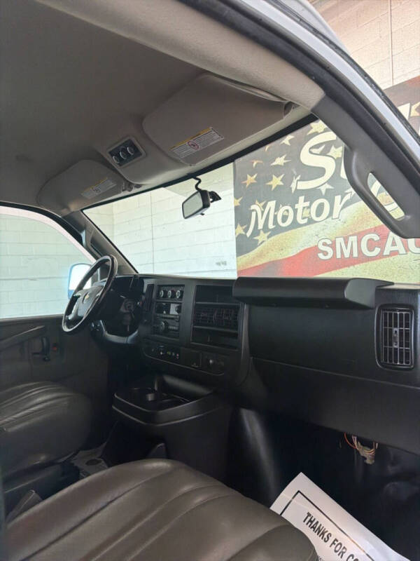 2017 Chevrolet Express LS 3500