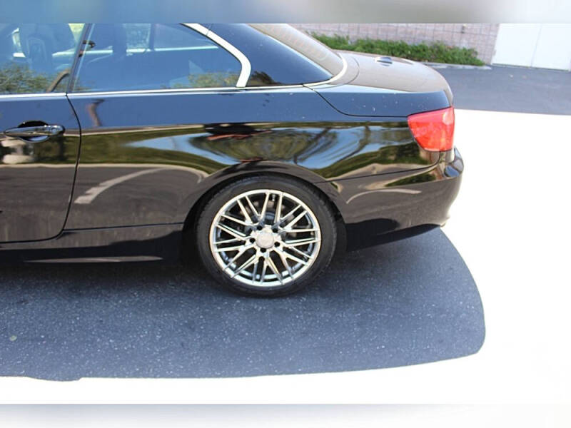 2011 BMW 3 Series 328i