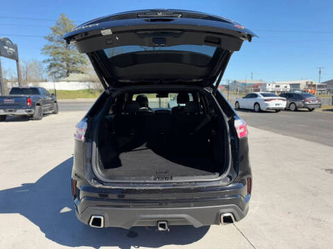 2019 Ford Edge ST