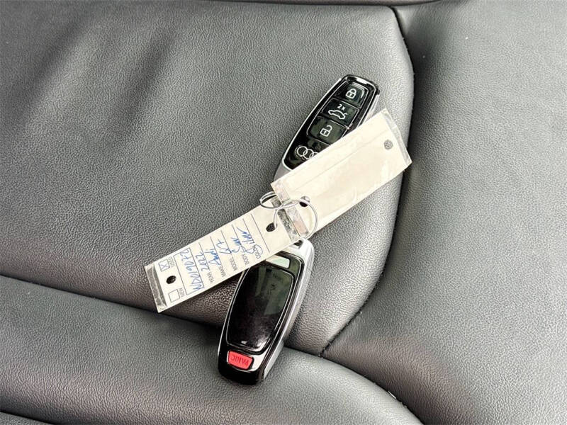 2022 Audi Q7 quattro Premium 55 TFSI