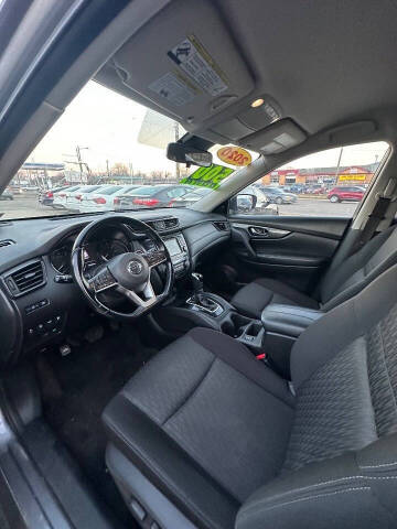 2020 Nissan Rogue SV