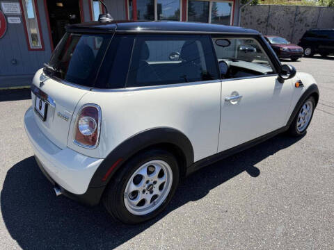 2013 MINI Hardtop Cooper