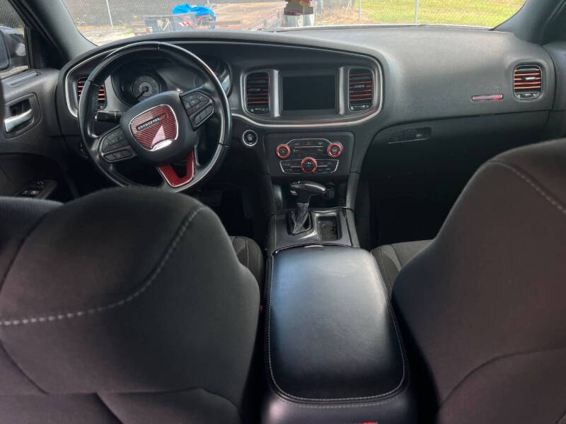 2020 Dodge Charger SXT