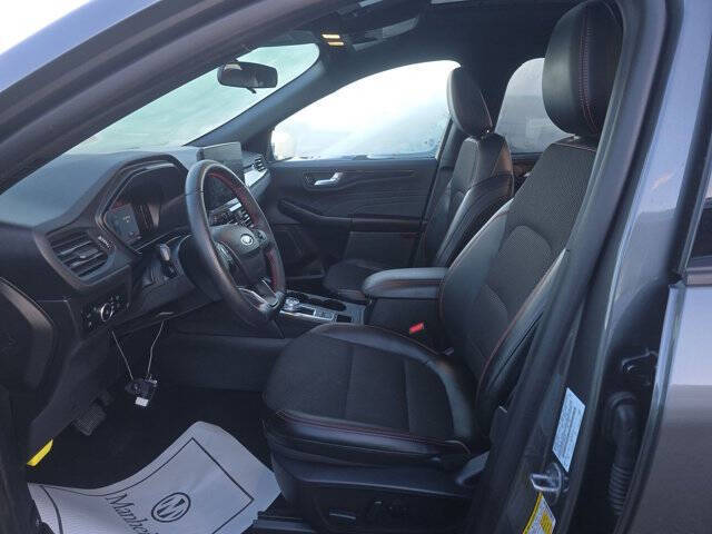 2025 Ford Escape Hybrid ST-Line Select