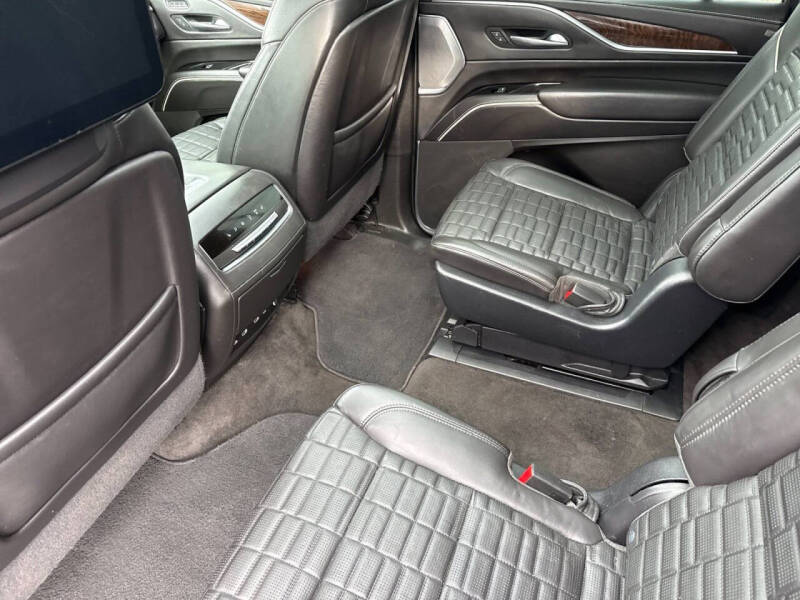 2022 Cadillac Escalade ESV Sport Platinum