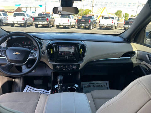2022 Chevrolet Traverse LS