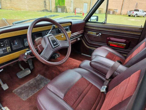 1987 Jeep Grand Wagoneer