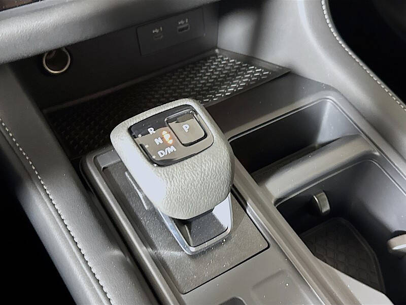 2025 Nissan Pathfinder S