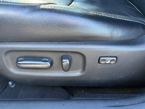 2011 Toyota Avalon Limited