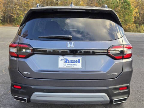 2025 Honda Pilot Touring
