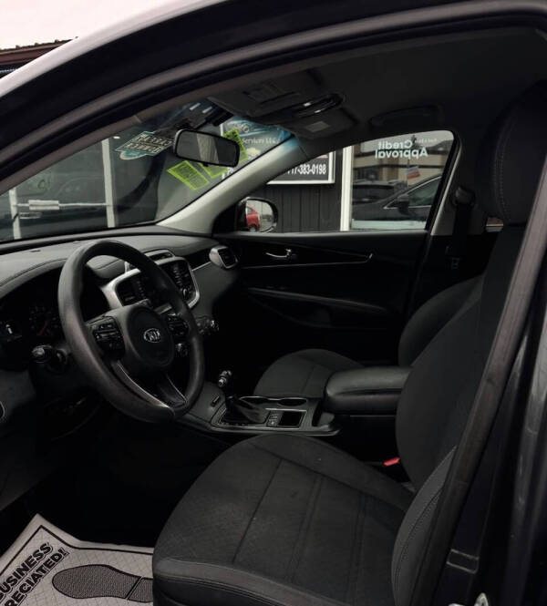 2018 Kia Sorento LX