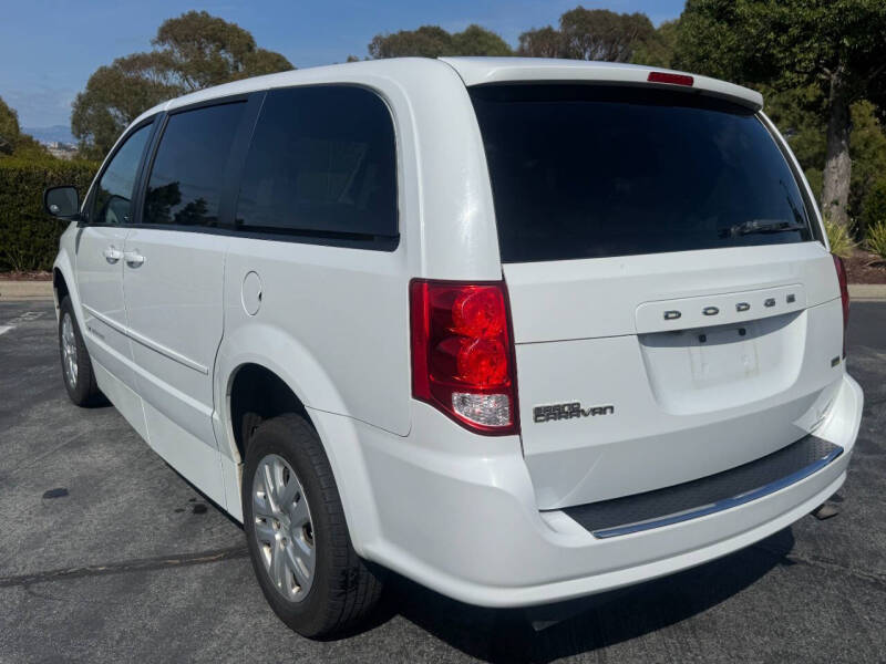 2015 Dodge Grand Caravan SE
