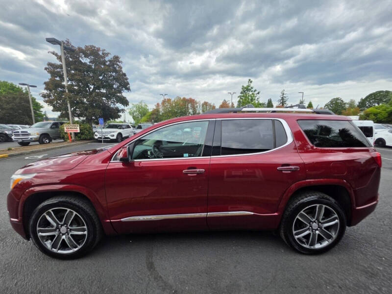 2017 GMC Acadia Denali
