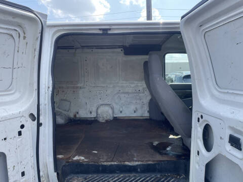 2010 Ford E-Series E-250