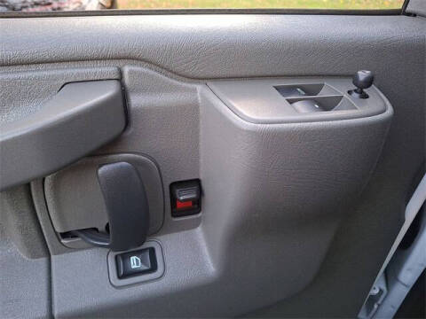 2024 Chevrolet Express 2500