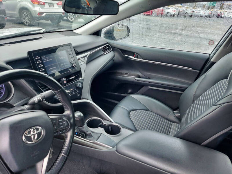 2021 Toyota Camry SE