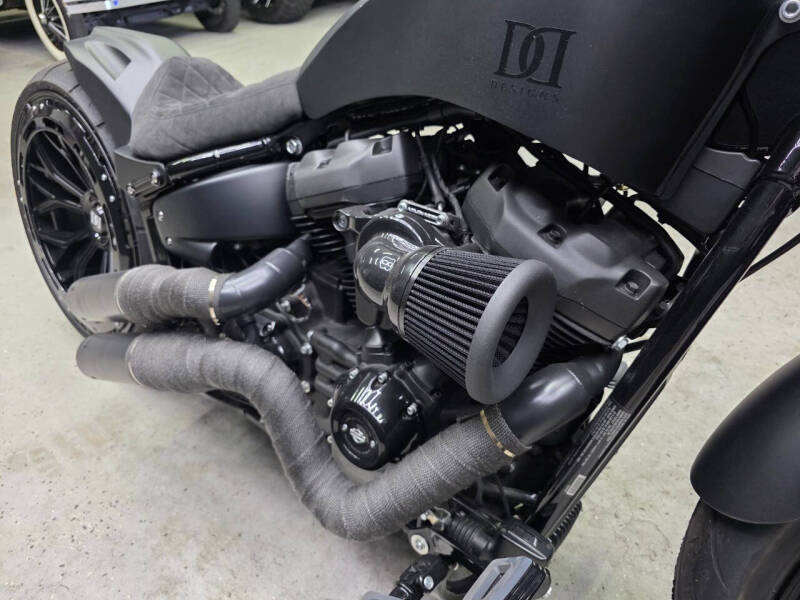 2020 Harley-Davidson Custom