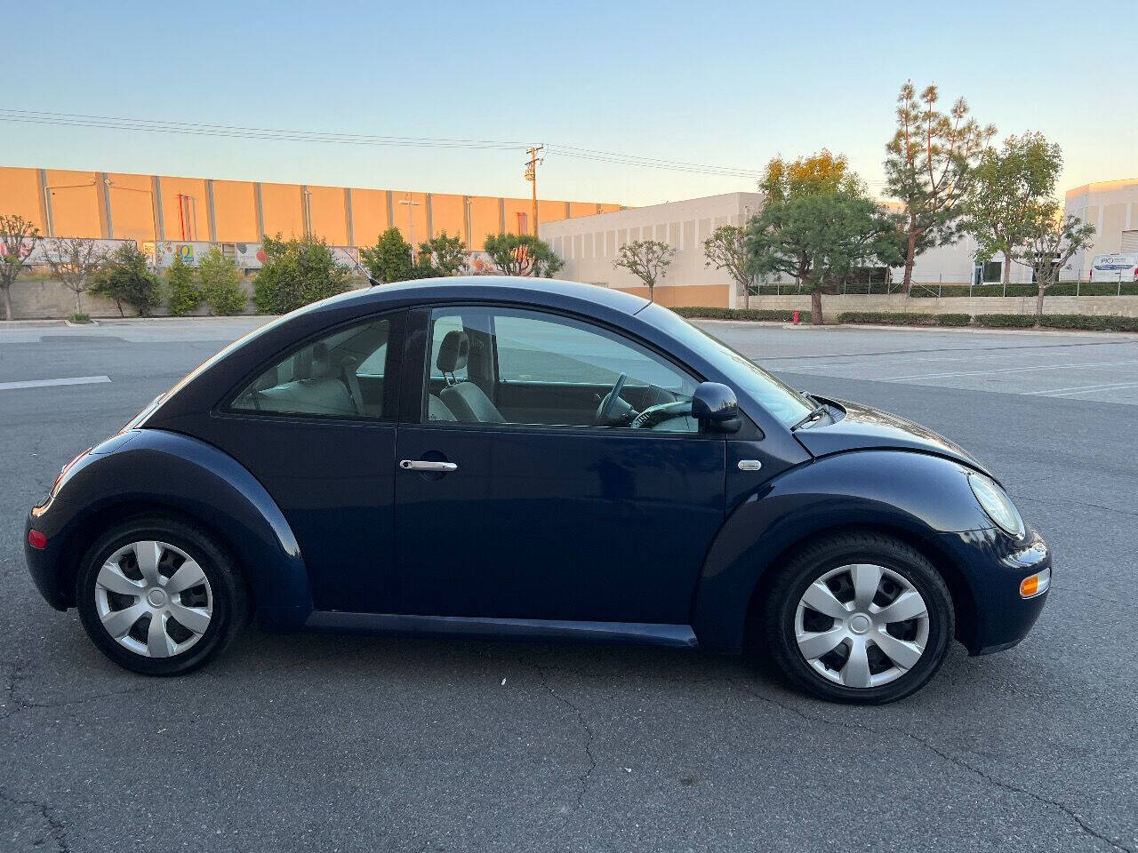 1999 Volkswagen New Beetle for sale at ZRV AUTO INC in Brea, CA