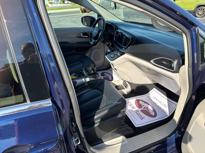 2018 Chrysler Pacifica Touring L