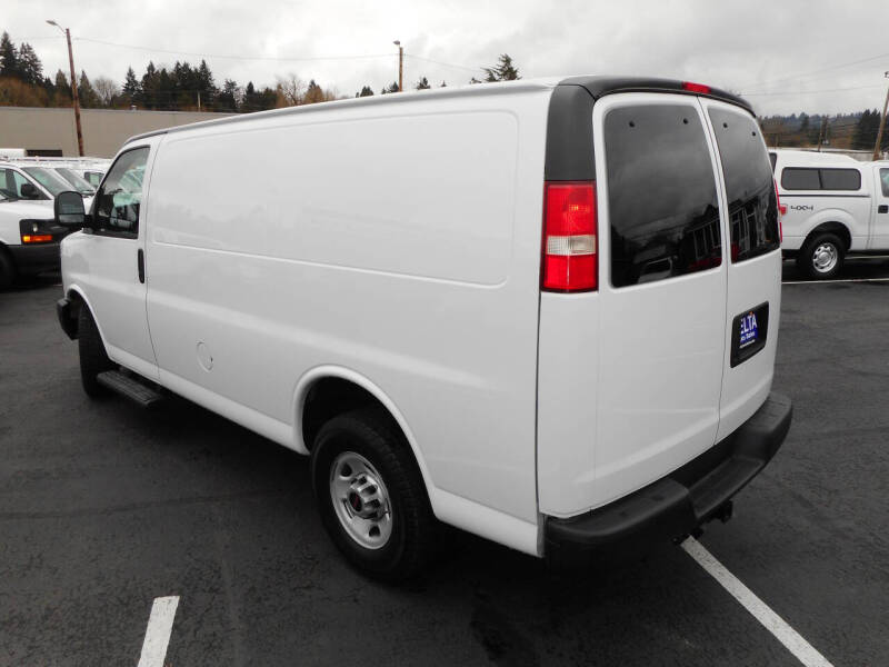 2013 GMC Savana 3500