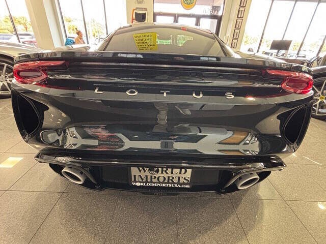 2024 Lotus Emira 2