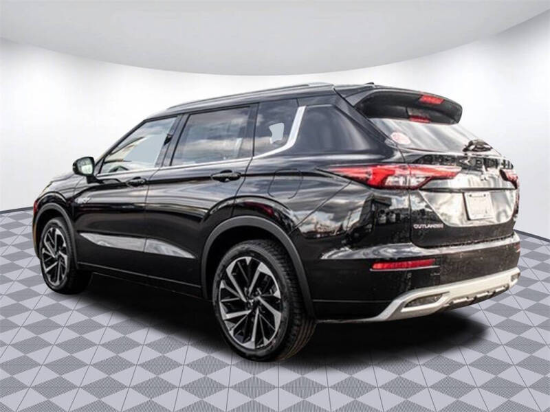 2023 Mitsubishi Outlander PHEV SEL