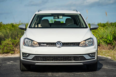 2017 Volkswagen Golf Alltrack TSI S 4Motion