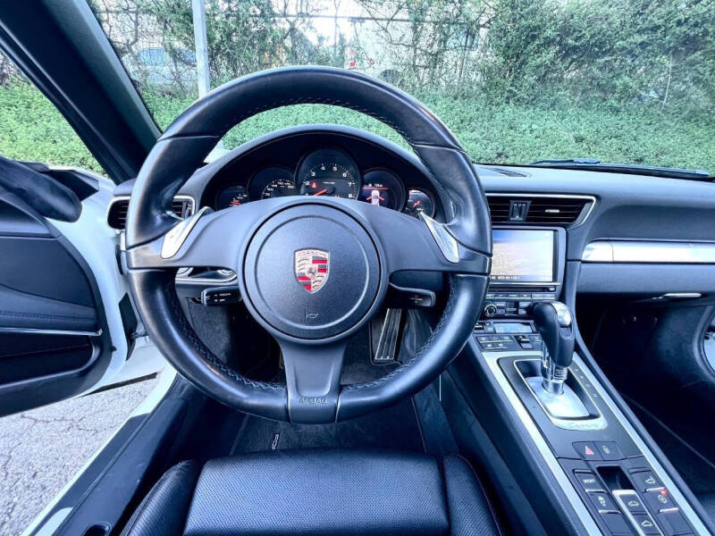 2013 Porsche 911 Carrera