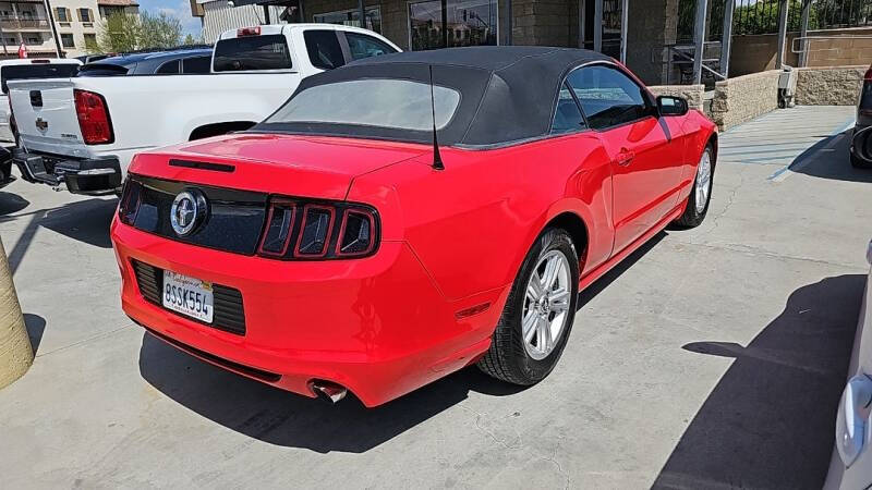 2014 Ford Mustang V6