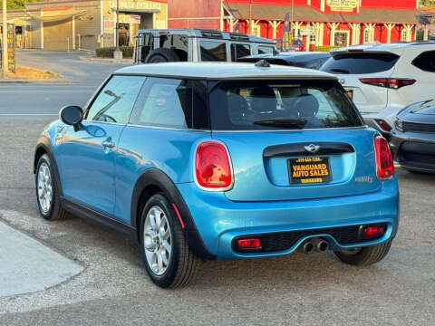 2016 MINI Hardtop 2 Door Cooper S