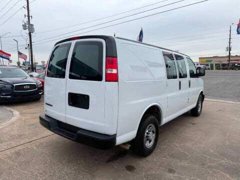 2020 Chevrolet Express 2500