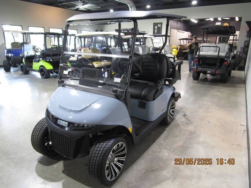 2026 E-Z-GO RXV 4