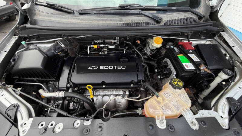 2012 Chevrolet Sonic LS