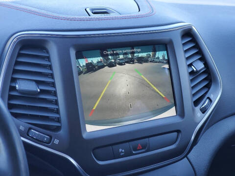 2020 Jeep Cherokee Trailhawk