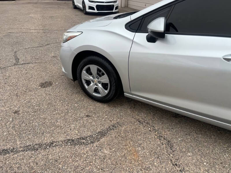 2018 Chevrolet Cruze LS Manual