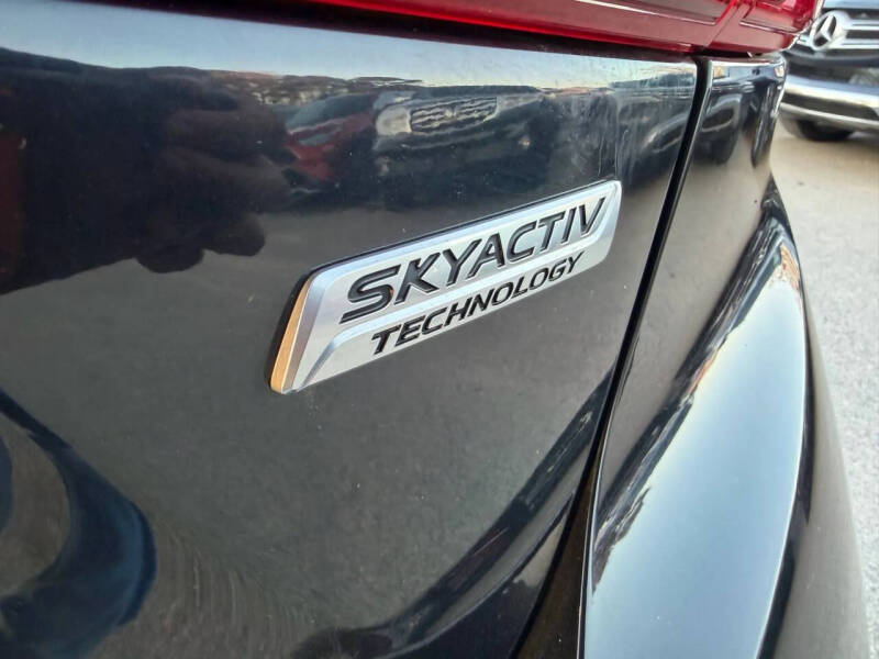 2017 Mazda MAZDA3 Sport