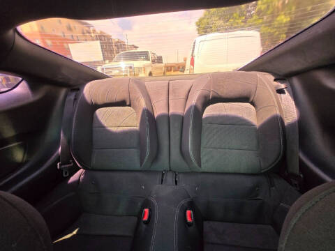 2015 Ford Mustang V6