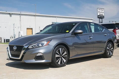 2021 Nissan Altima for sale at STRICKLAND AUTO GROUP INC in Ahoskie NC