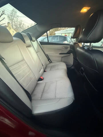 2015 Toyota Camry LE