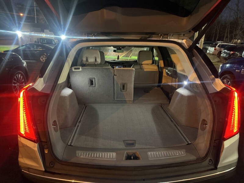 2017 Cadillac XT5 Luxury