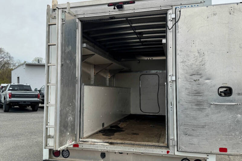 2022 Ford E-Series E-350 SD