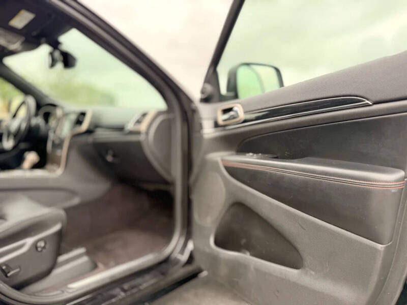 2016 Jeep Grand Cherokee Limited 75th Anniversary