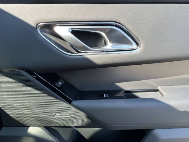 2026 Land Rover Range Rover Velar P250 S