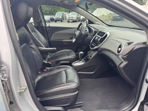 2018 Chevrolet Sonic Premier Auto