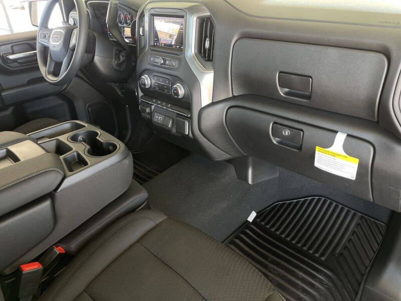 2026 GMC Sierra 2500HD Pro